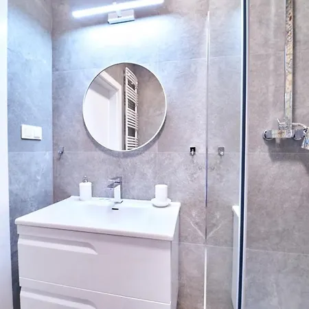 Laguna 2 פולניסה-ז'דוז'