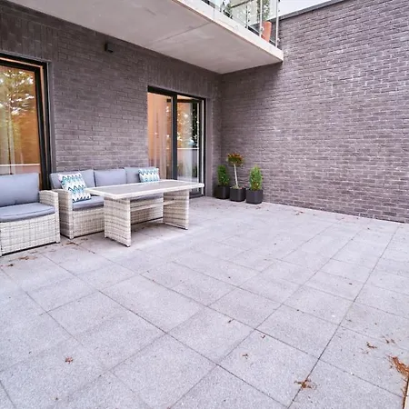 Laguna 2 פולניסה-ז'דוז'